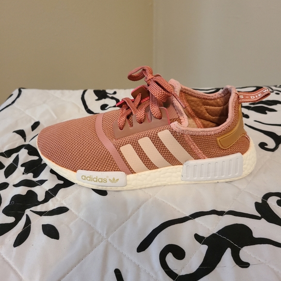 ADIDAS NMD R1 - Picture 3 of 14